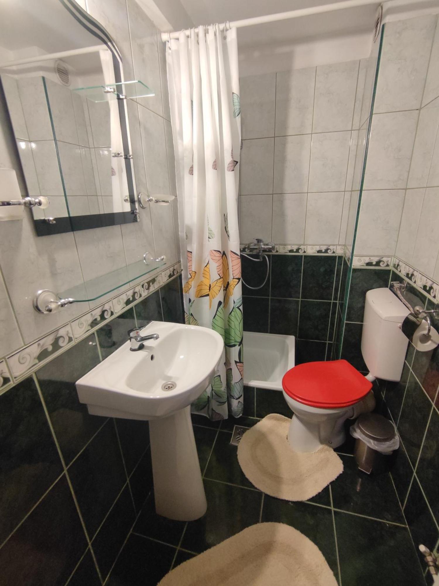Camere De Inchiriat Edelweiss Dumbrava Roşie Exteriör bild
