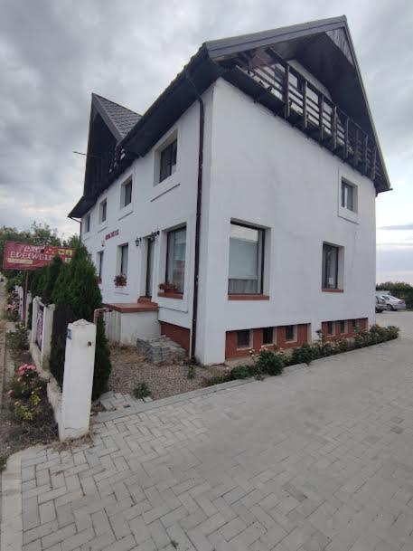 Camere De Inchiriat Edelweiss Dumbrava Roşie Exteriör bild